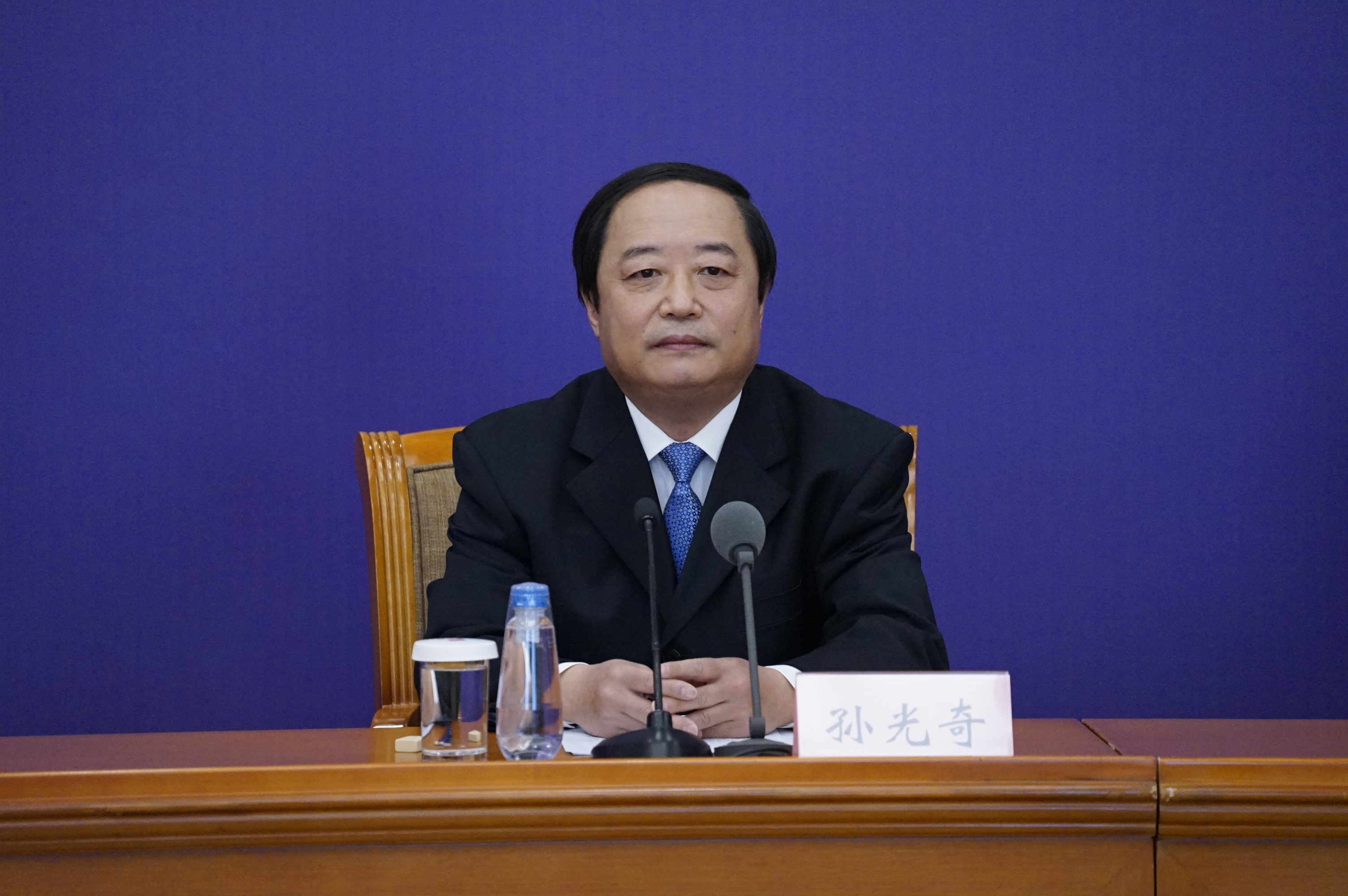 财政部优化充电设施建设奖补政策尽快改变车多桩少局面