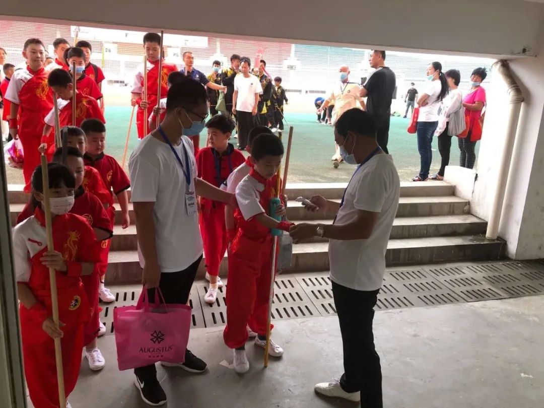 海阳螳螂拳夏令营