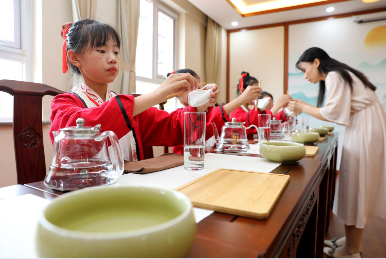 学茶艺师要多久_茶艺师需要学多久_茶艺师需要学什么