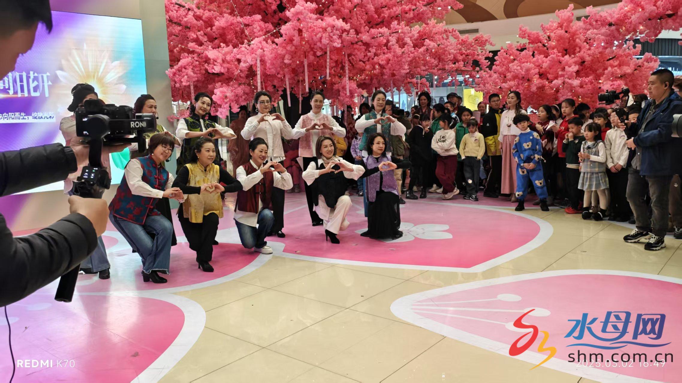 b15ef8fa733ba3bbdf312b18212fe44.jpg b15ef8fa733ba3bbdf312b18212fe44.jpg