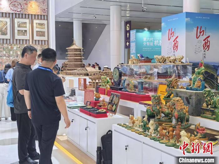 文博会观察：中国非遗产品“圈粉”海内外-水母网
