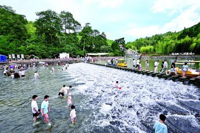 “花样”避暑游，邂逅一夏清凉