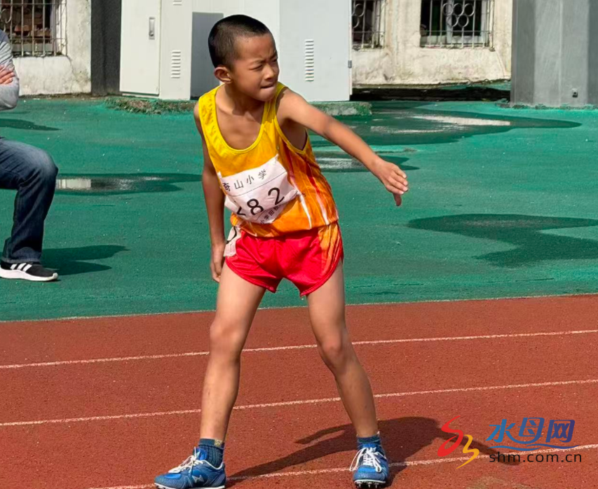 students Receiving Award