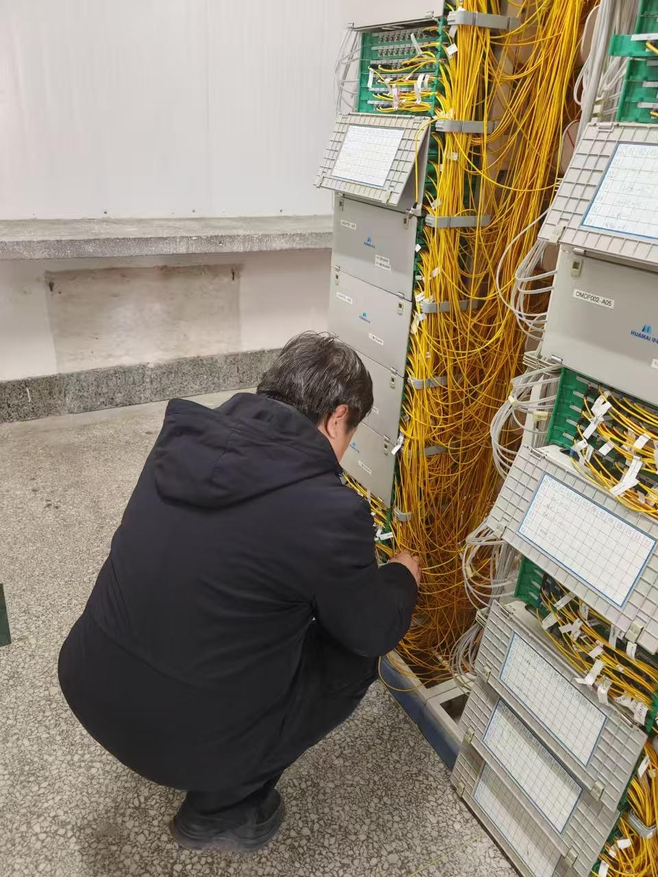 acedccf590d043ad92ef78d7a3e60252.jpg acedccf590d043ad92ef78d7a3e60252.jpg