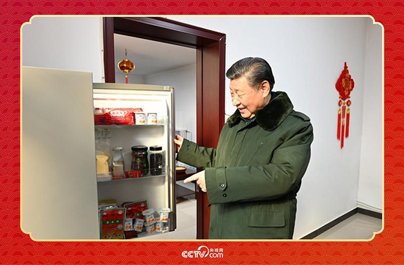 2024年春节前夕，<span class="sensitiveWord">习<span class="sensitiveWord"><span class="illegalWord">近平</span></span></span>总书记在天津第六埠村考察时，走进村民杜洪刚家看望。