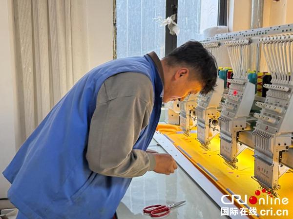 我们的家园丨巧手织就幸福路助残兴业暖珠峰(图3)